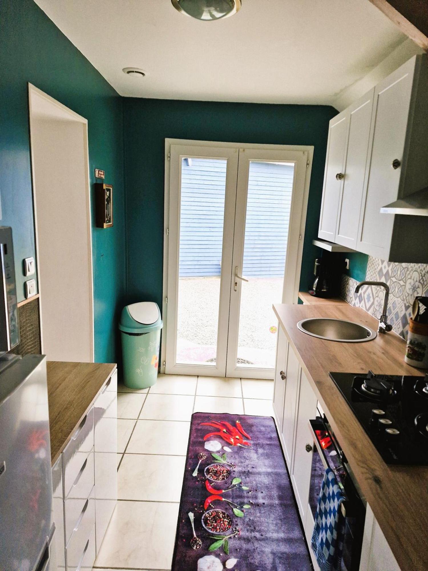 Charming Traditional 2-Bed Cottage Near Plémet 외부 사진